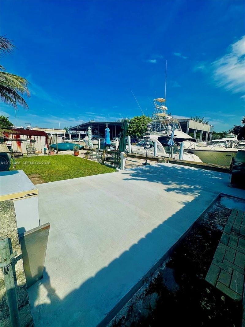 3351 NW 20th St, Miami, FL 33142 Photo