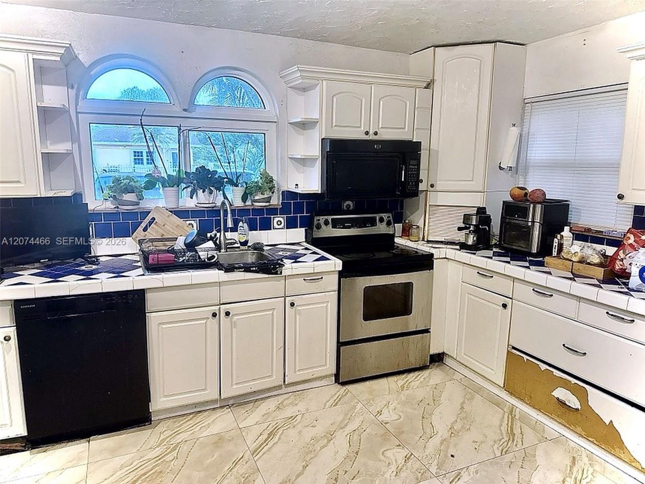 3351 NW 20th St, Miami, FL 33142 Photo