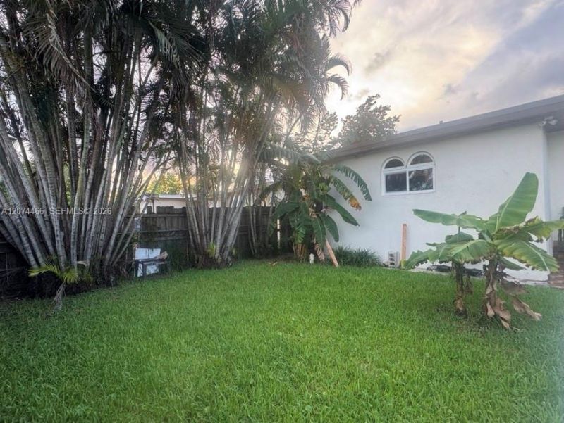 3351 NW 20th St, Miami, FL 33142 Photo