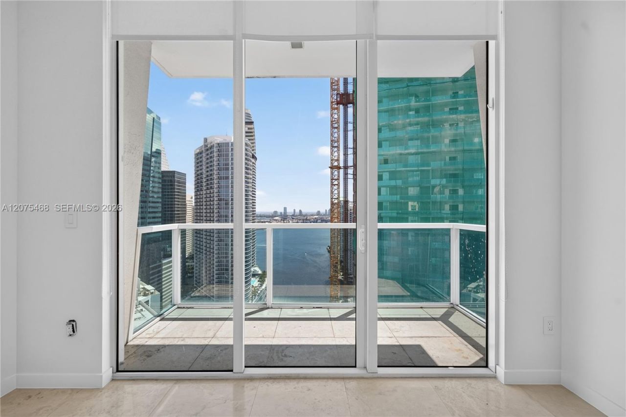 31 SE 5th St, Unit 4212, Miami, FL 33131 Photo
