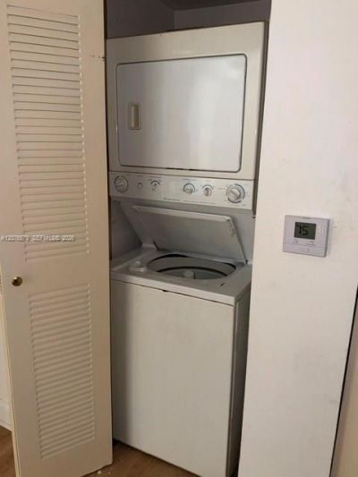 111 E Flagler St , Unit 406, Miami, FL 33131 Photo