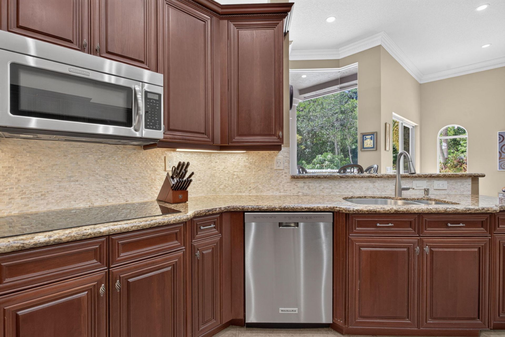 6161 NW 53rd Circle, Coral Springs, FL 33067 Photo