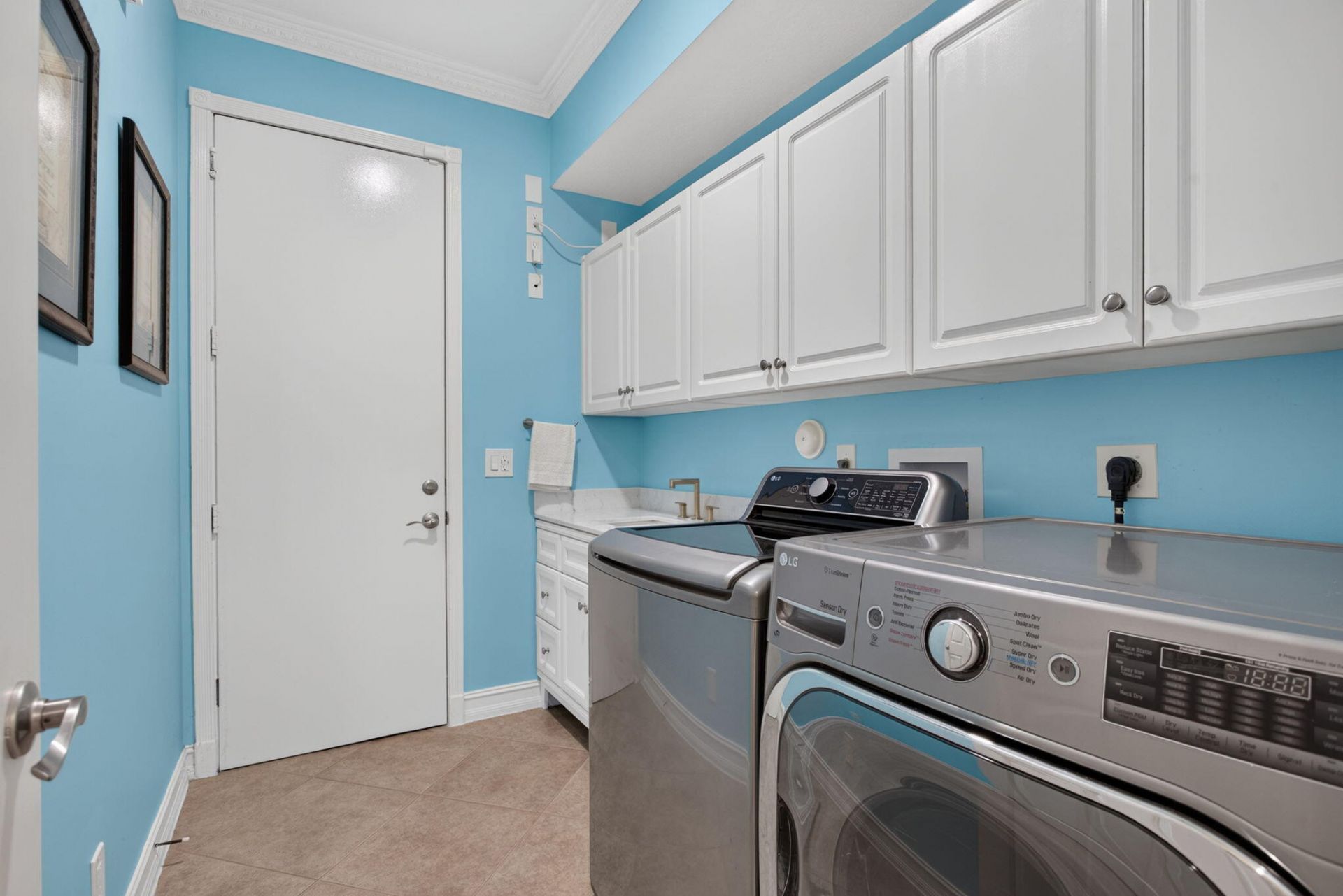 6161 NW 53rd Circle, Coral Springs, FL 33067 Photo