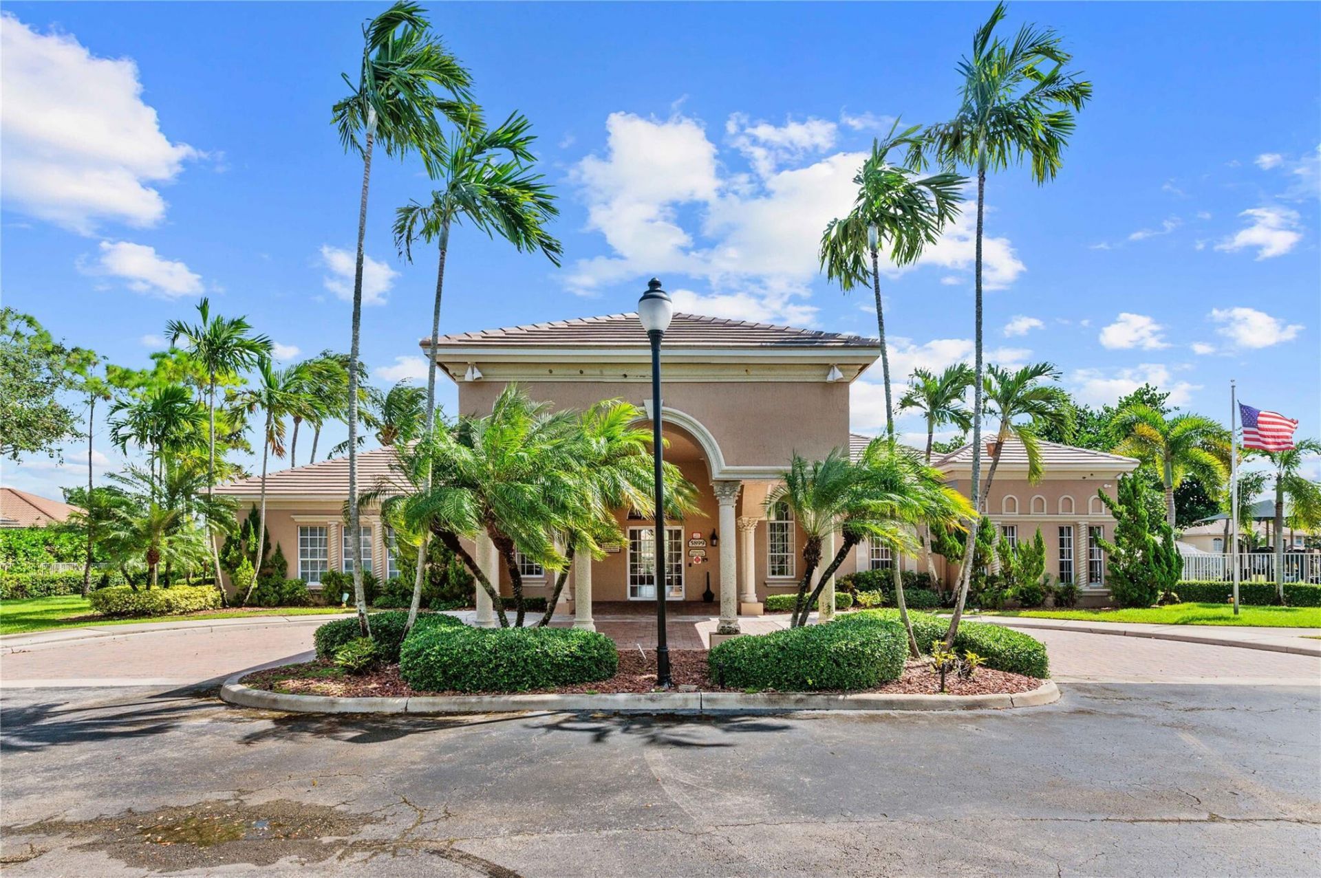 6161 NW 53rd Circle, Coral Springs, FL 33067 Photo