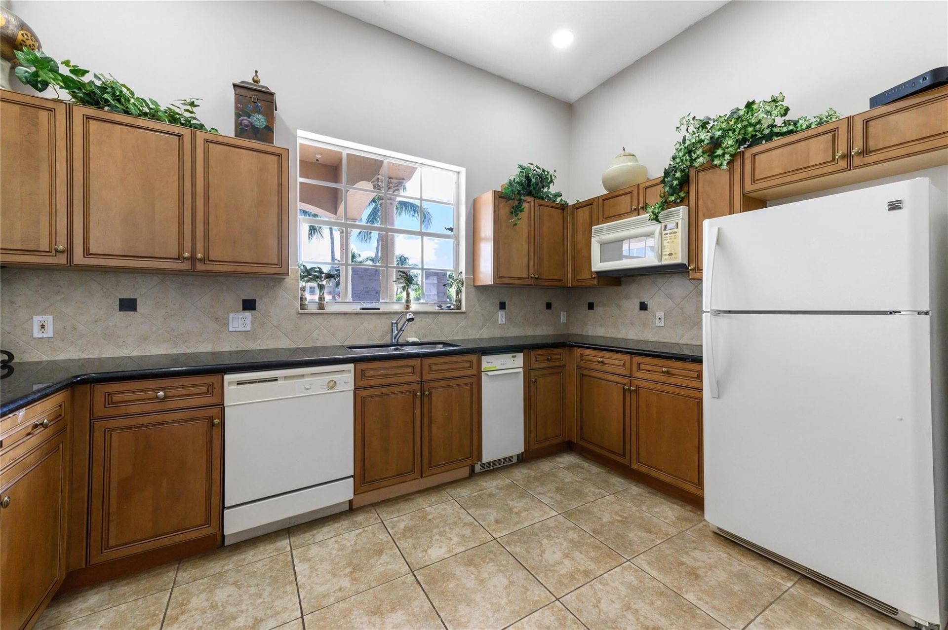 6161 NW 53rd Circle, Coral Springs, FL 33067 Photo
