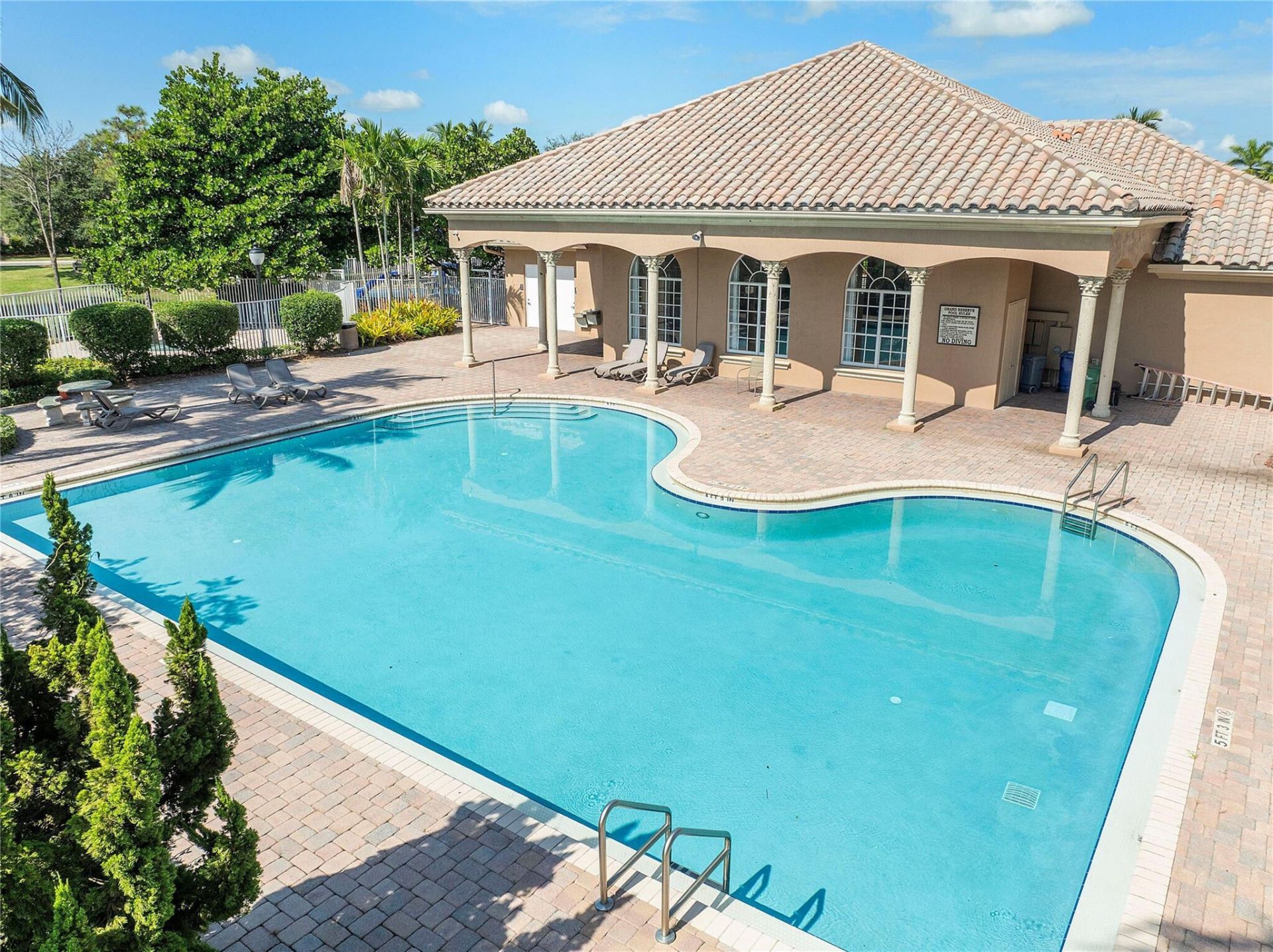 6161 NW 53rd Circle, Coral Springs, FL 33067 Photo