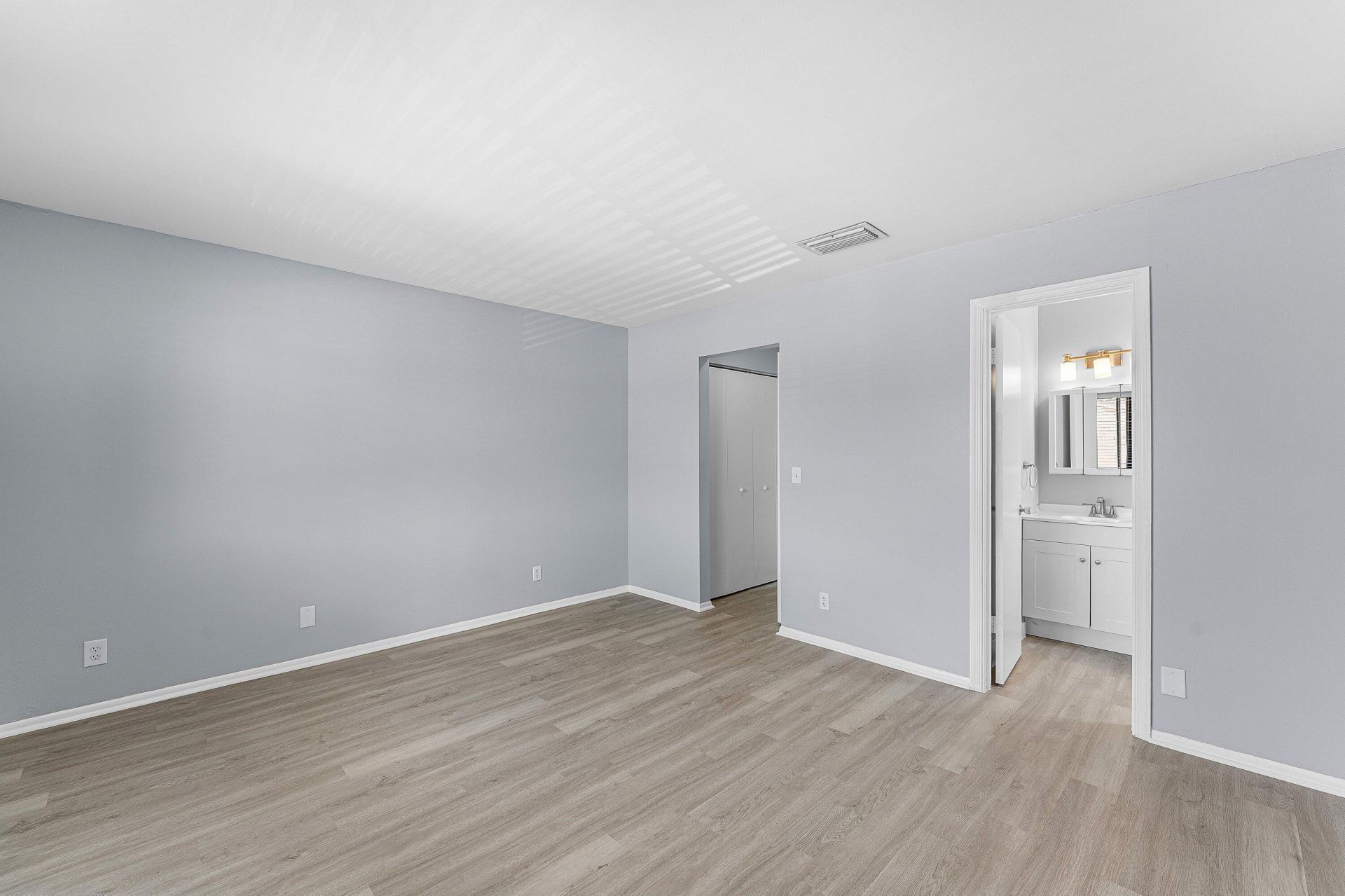 139 Sparrow Drive, Unit 2A, Royal Palm Beach, FL 33411 Photo