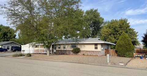 7 Piping Rock Lane, Yerington, NV 89447 Photo