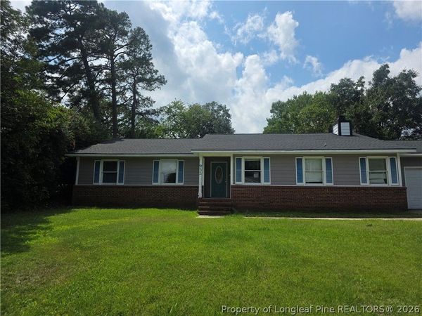 932 Brookridge Drive, Fayetteville, NC 28314