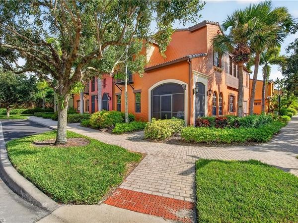 9110 Capistrano ST S, Unit 8401, NAPLES, FL 34113