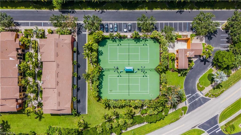 9110 Capistrano St S, Unit 8401, Naples, FL 34113 Photo