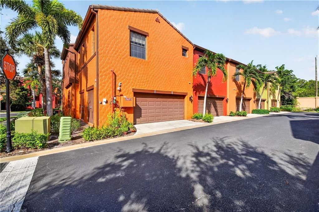 9110 Capistrano St S, Unit 8401, Naples, FL 34113 Photo