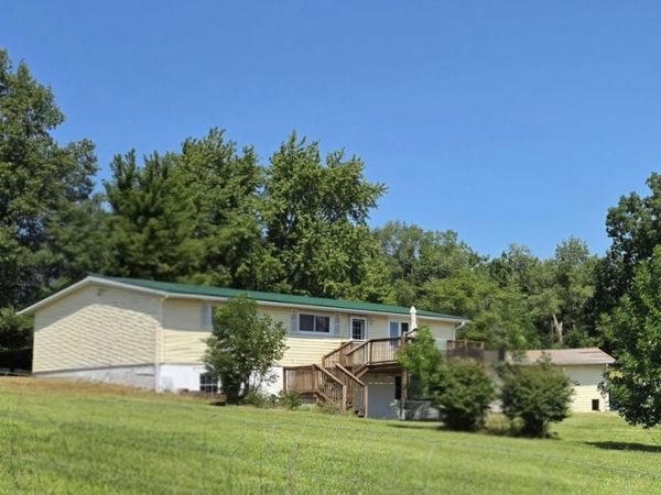 28453 E 2400 Street , Prophetstown, IL 61277