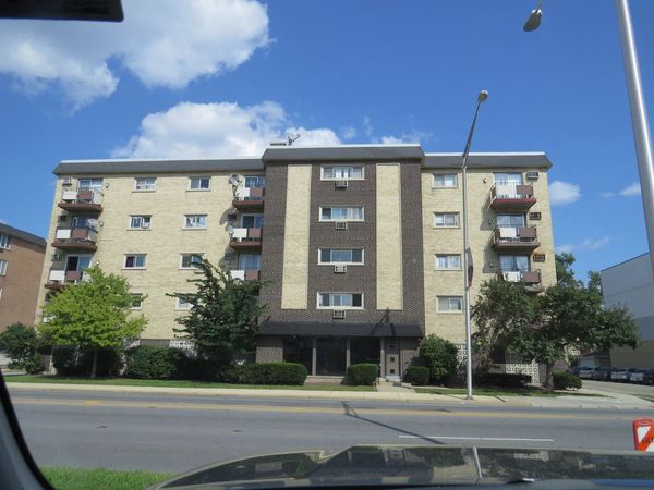 1247 S Harlem Avenue , Unit 401, Berwyn, IL 60402