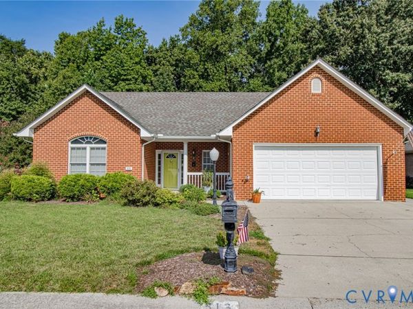 513 Cobblestone Drive, Hopewell, VA 23860