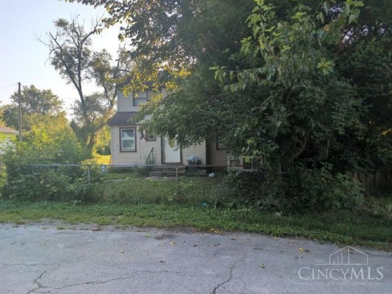 116 Maeder Avenue, Jefferson Township, OH 45417 Photo 2
