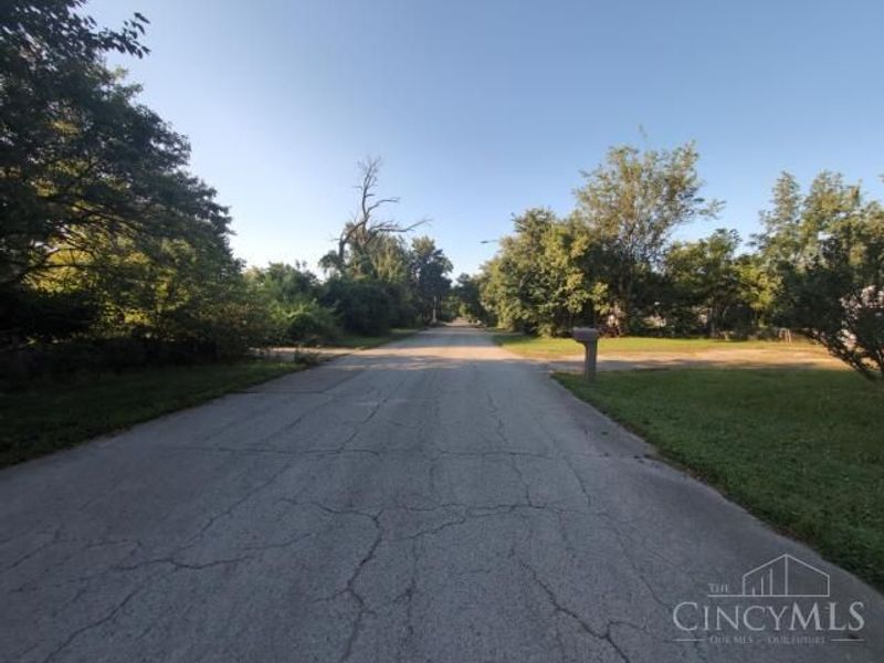 116 Maeder Avenue, Jefferson Township, OH 45417 Photo 4