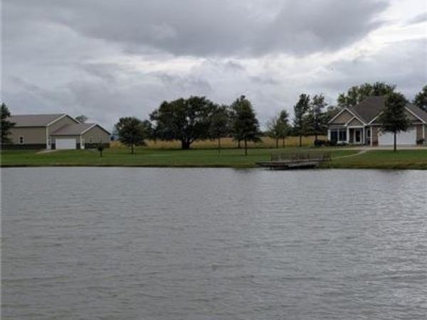 24496 Pleasant Valley Road, Wellsville, KS 66092