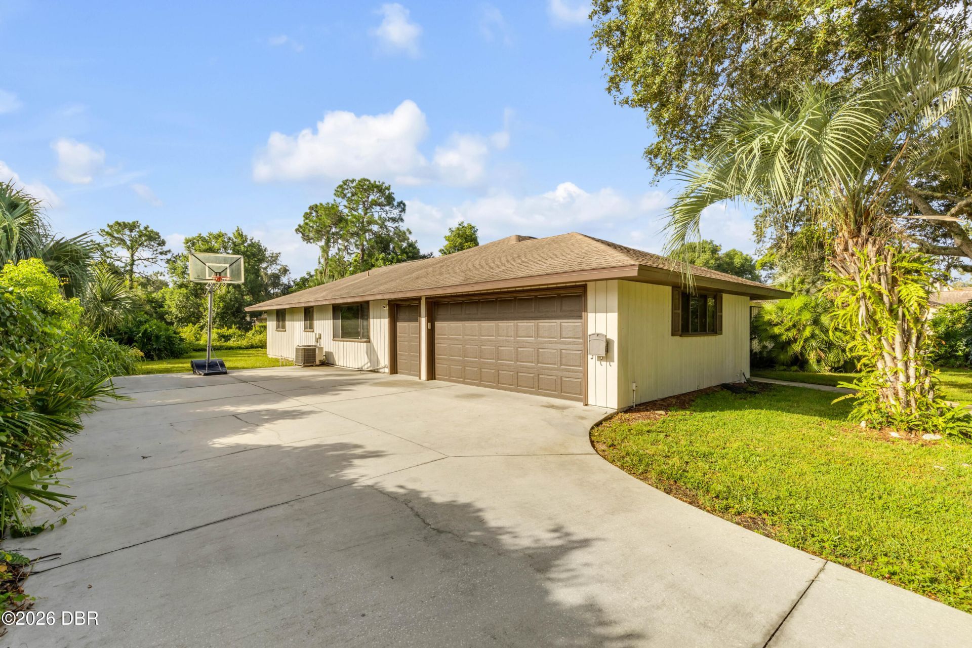 530 Club House Boulevard, New Smyrna Beach, FL 32168 Photo