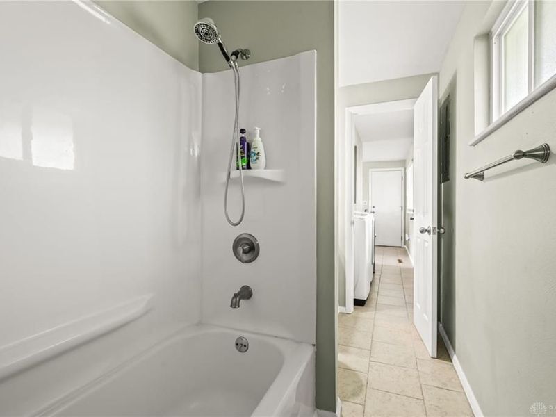 5717 Resik Drive, Huber Heights, OH 45424 Photo 30