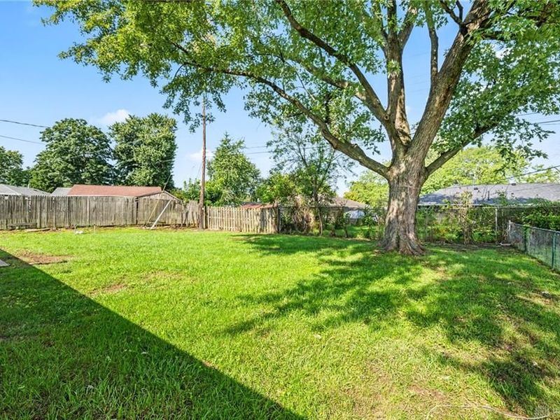 5717 Resik Drive, Huber Heights, OH 45424 Photo 38