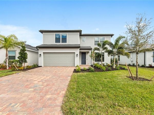 3853 Passion Vine DR , ALVA, FL 33920