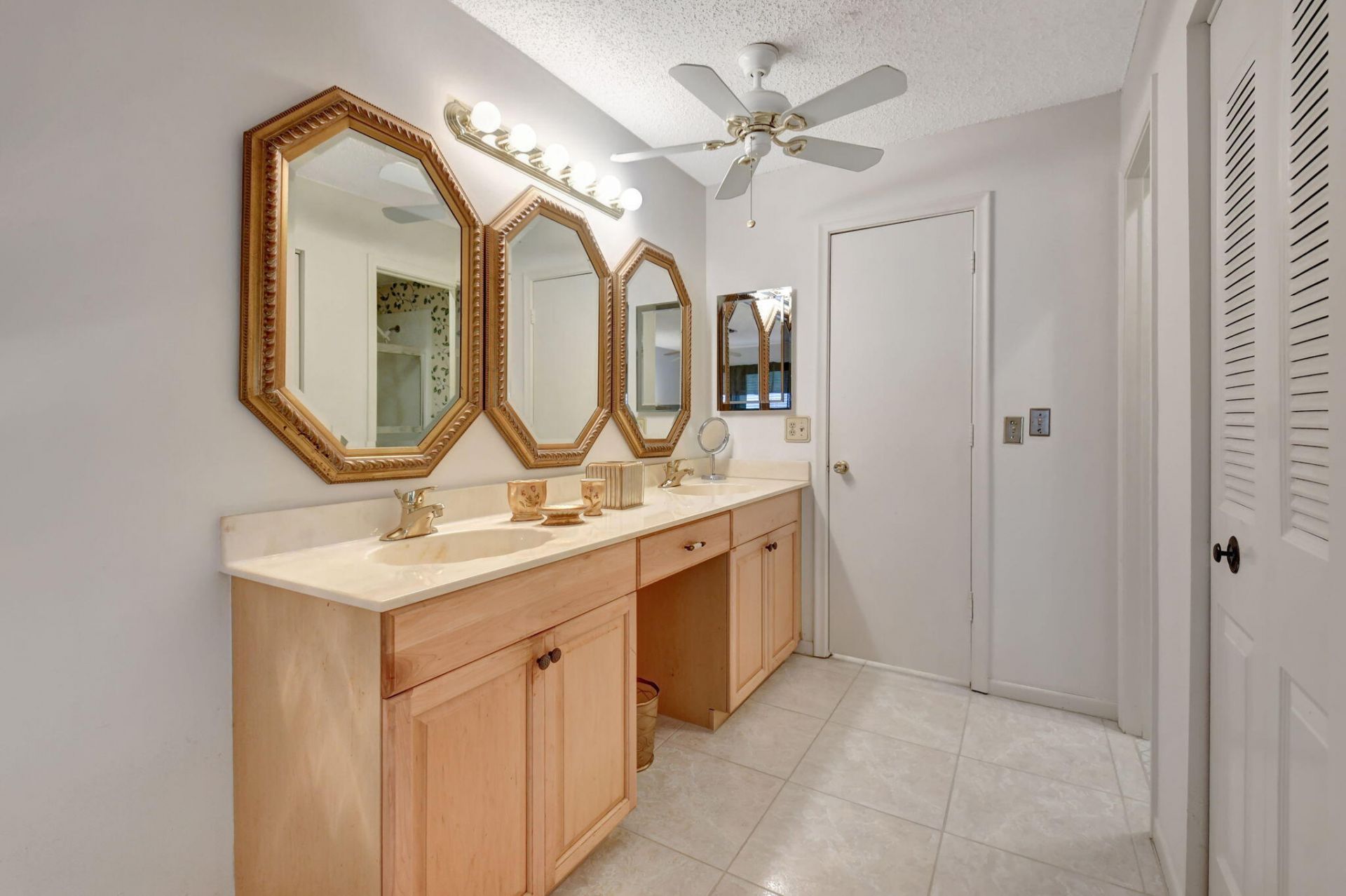 1670 NW 18th Avenue, Unit 202, Delray Beach, FL 33445 Photo