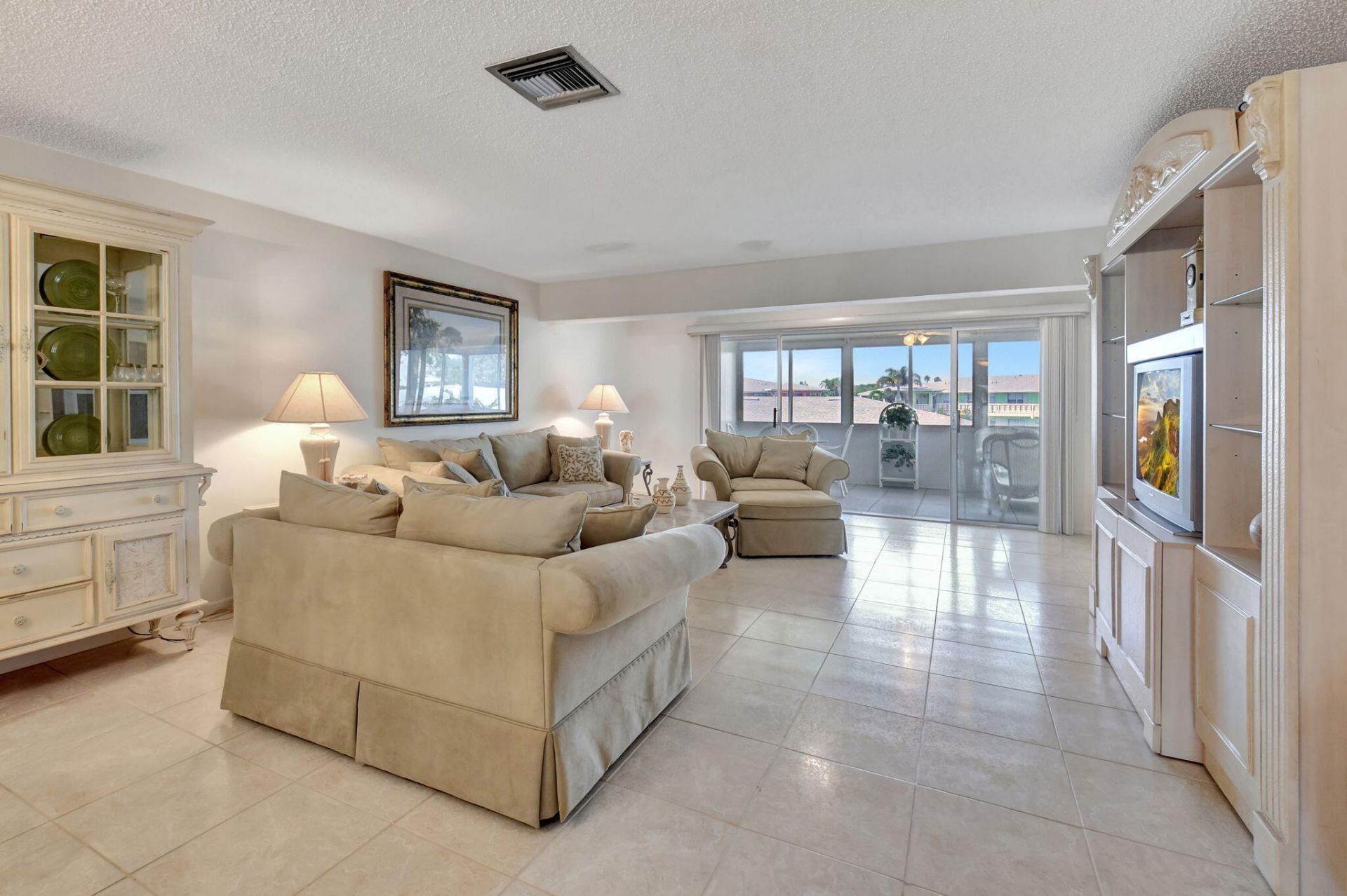 1670 NW 18th Avenue, Unit 202, Delray Beach, FL 33445 Photo