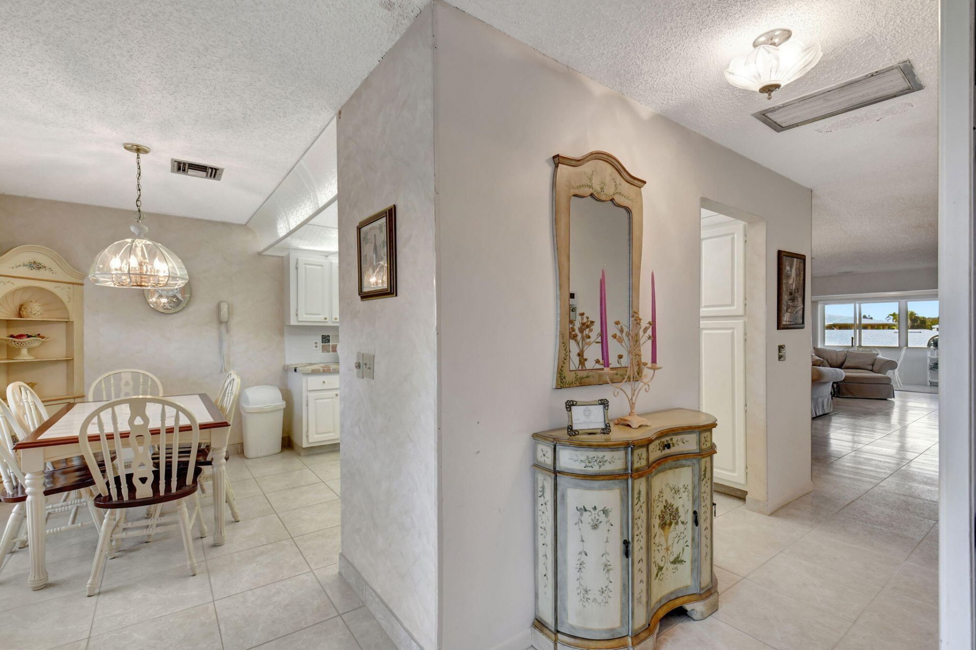 1670 NW 18th Avenue, Unit 202, Delray Beach, FL 33445 Photo