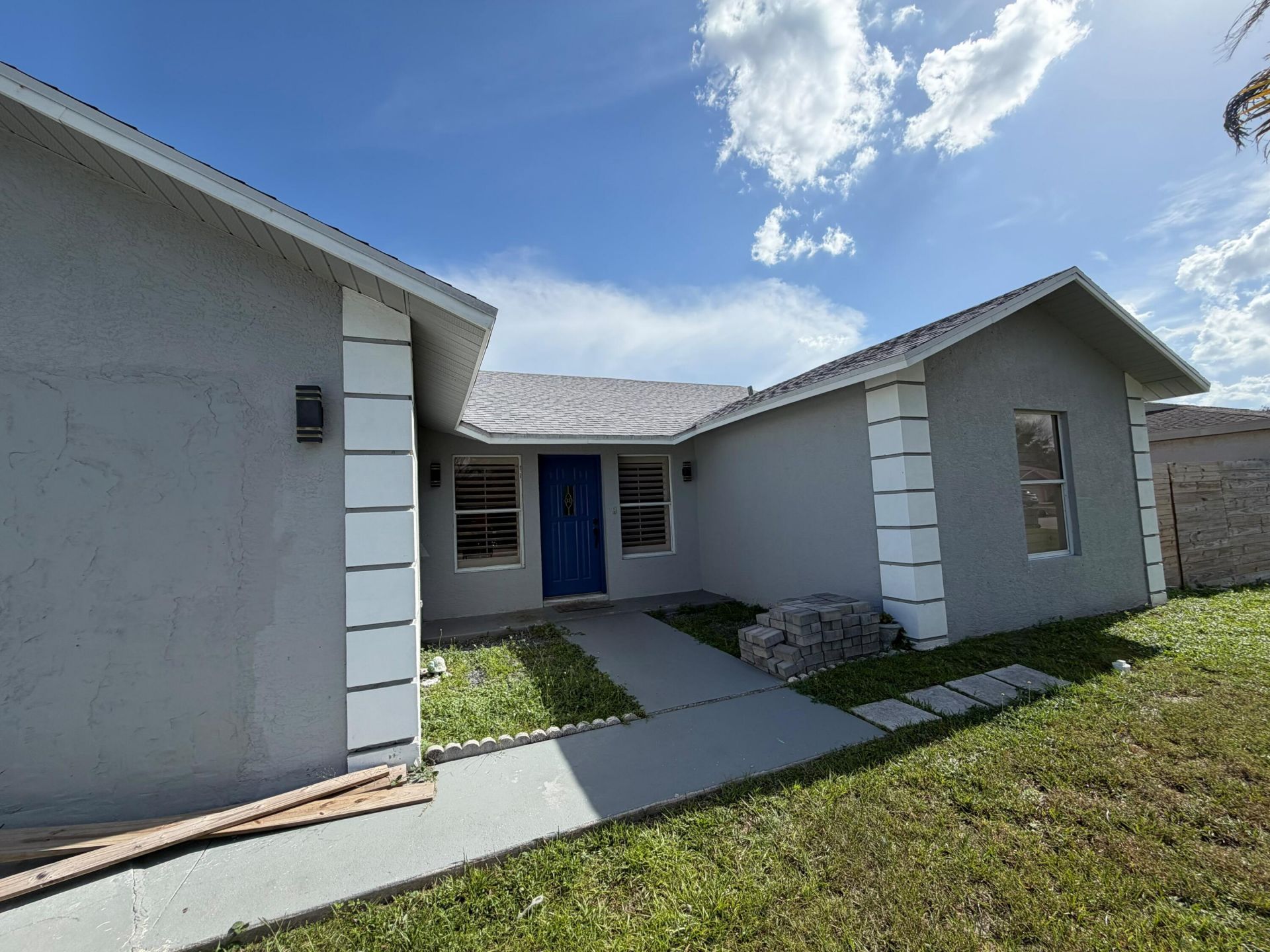 1486 SE Grapeland Avenue, Port Saint Lucie, FL 34952 Photo