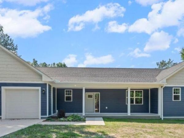 3205 Weidemann Drive, Clarkston, MI 48348
