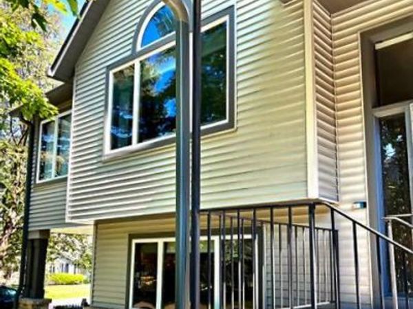 2552 Manitou Lane, White Bear Lake, MN 55110