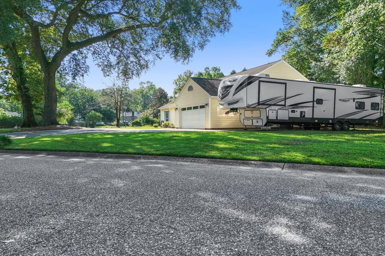 4901 Boykin Drive Photo 20