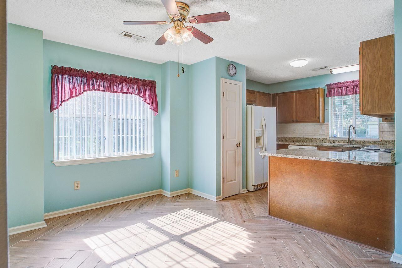 4901 Boykin Drive Photo 8