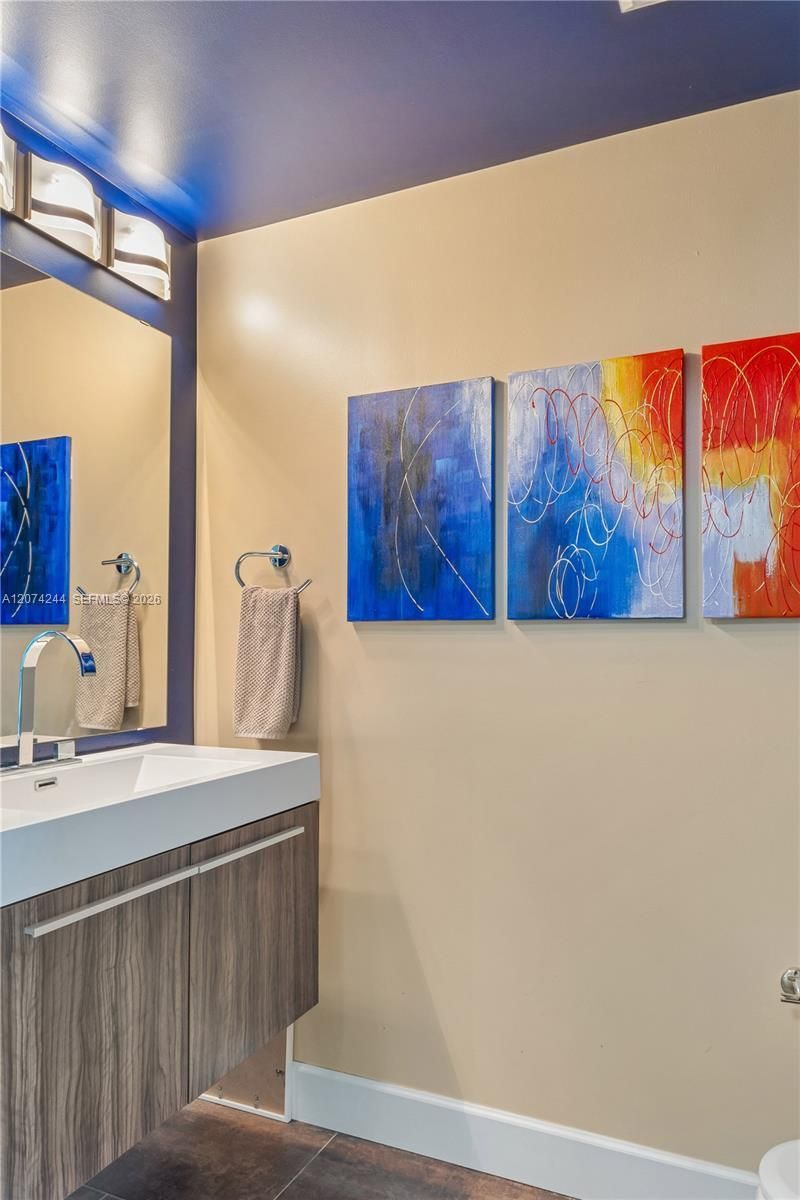 60 SW 13th St , Unit 3211, Miami, FL 33130 Photo