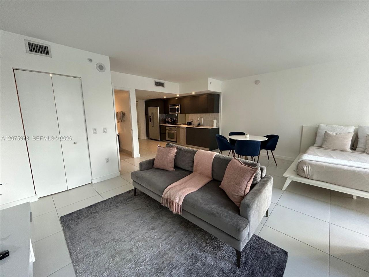 31 SE 6th St, Unit 1703, Miami, FL 33131 Photo
