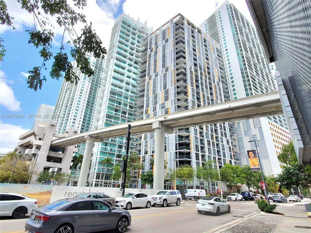 31 SE 6th St, Unit 1703, Miami, FL 33131 Photo