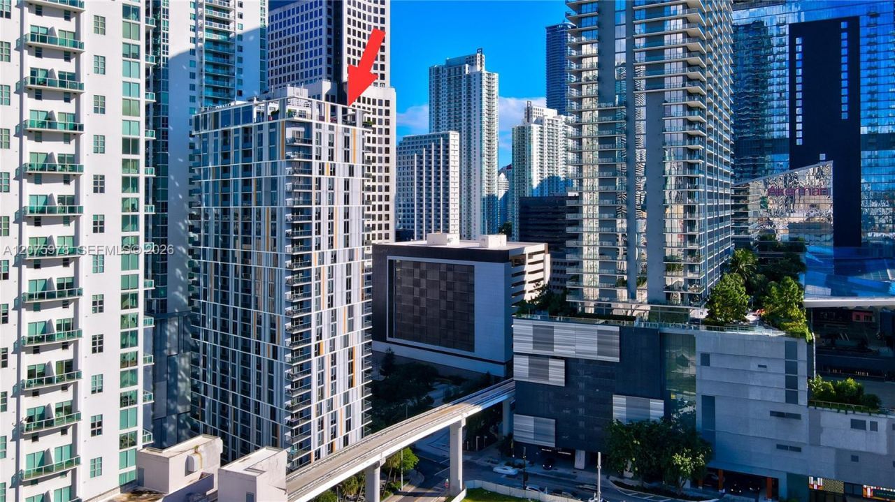 31 SE 6th St, Unit 1703, Miami, FL 33131 Photo