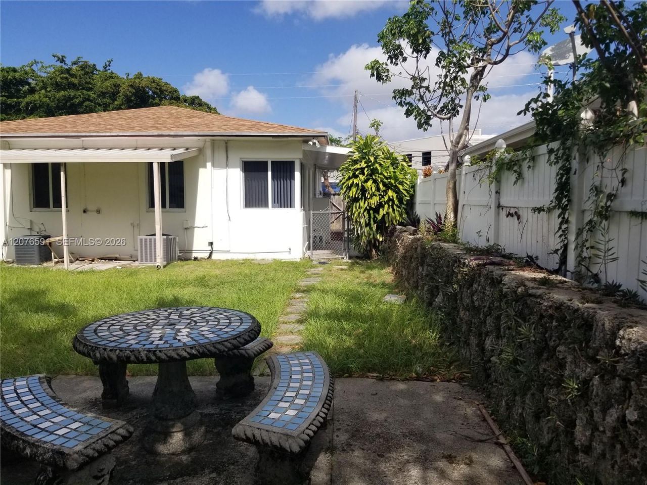 1240 SW 22nd Ter, Unit 1, Miami, FL 33145 Photo