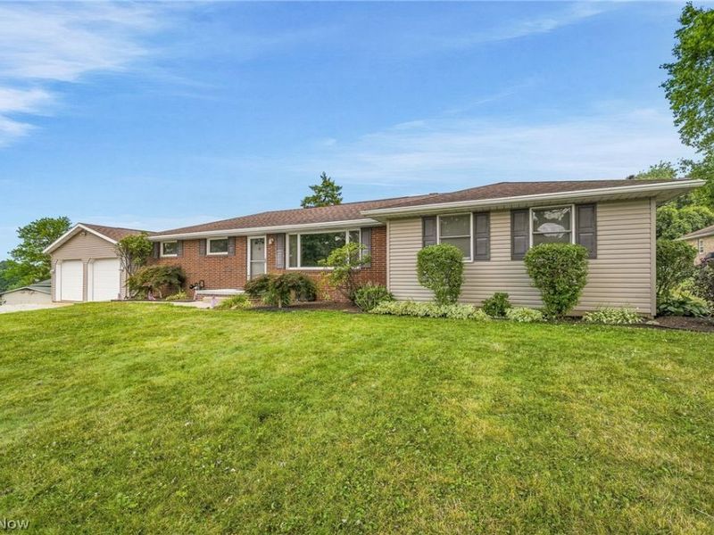 3140 Rusty Avenue SW, Canton, OH 44706 Photo 3