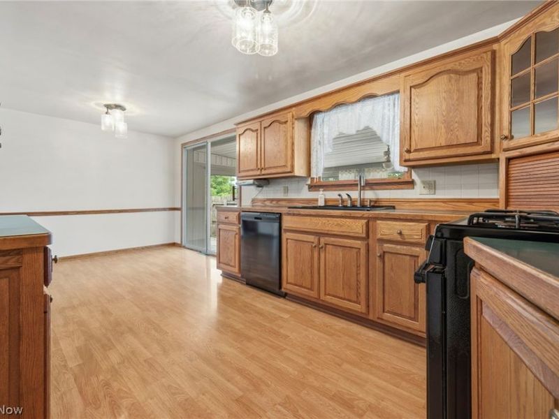 3140 Rusty Avenue SW, Canton, OH 44706 Photo 8