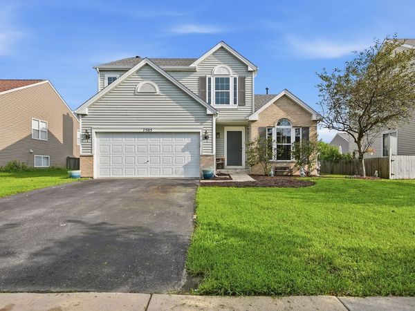 7505 Kenicott Lane , Plainfield, IL 60586