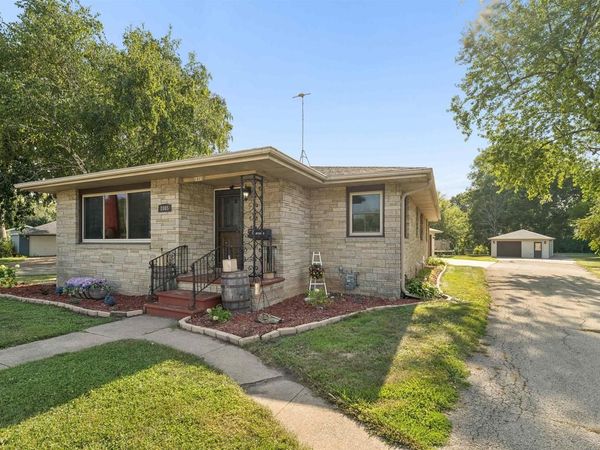 1805 ALGOMA BOULEVARD, Oshkosh, WI 54901