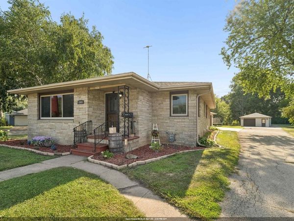 1805 ALGOMA BOULEVARD, Oshkosh, WI 54901