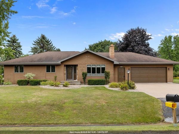 N9626 DARBOY DRIVE, Appleton, WI 54915