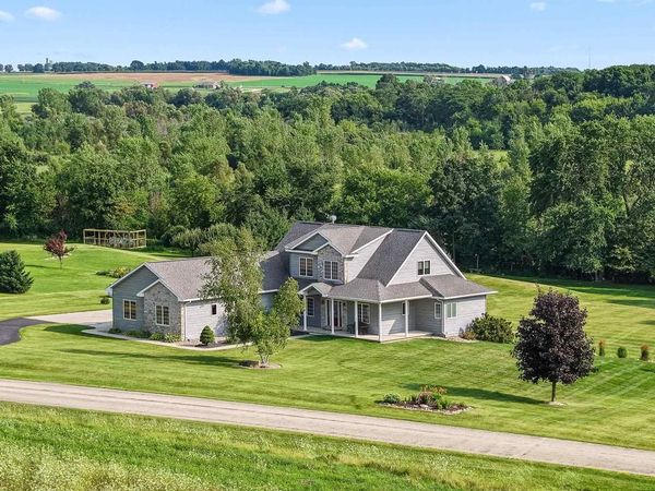 W5412 BOWE LANE, Fond Du Lac, WI 54937