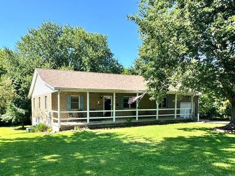 392 E St Rt 350, Washington Township, OH 45177 Photo 3