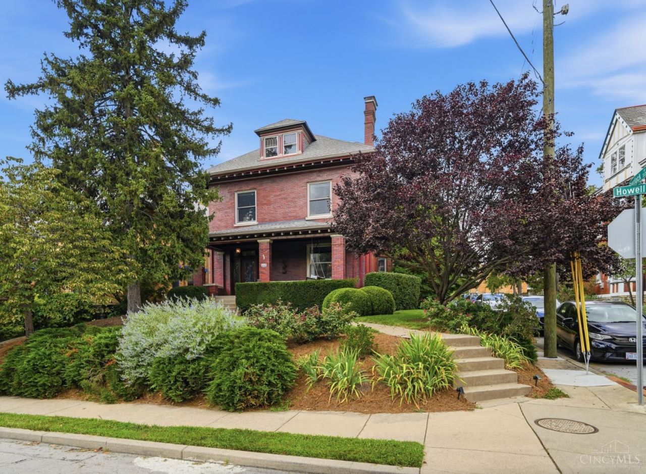 548 Howell Avenue, Cincinnati, OH 45220 Main Photo