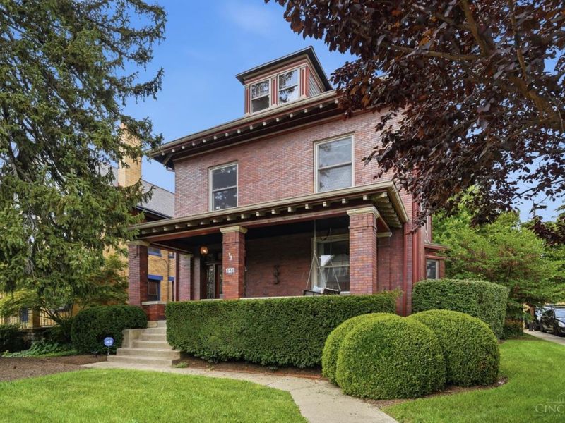 548 Howell Avenue, Cincinnati, OH 45220 Photo 2