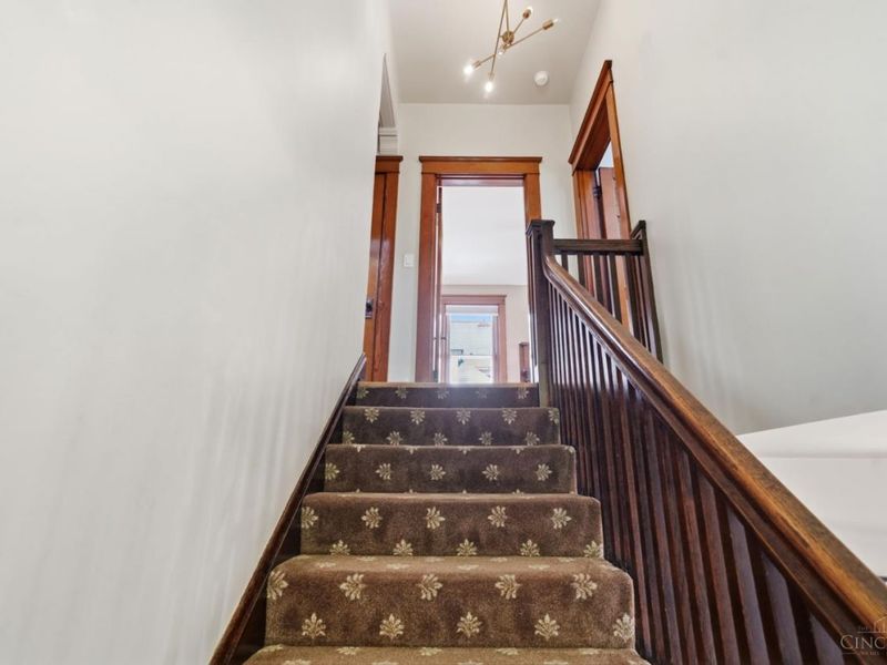 548 Howell Avenue, Cincinnati, OH 45220 Photo 24